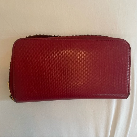Fendi Red leather zip close wallet - Picture 9 of 9